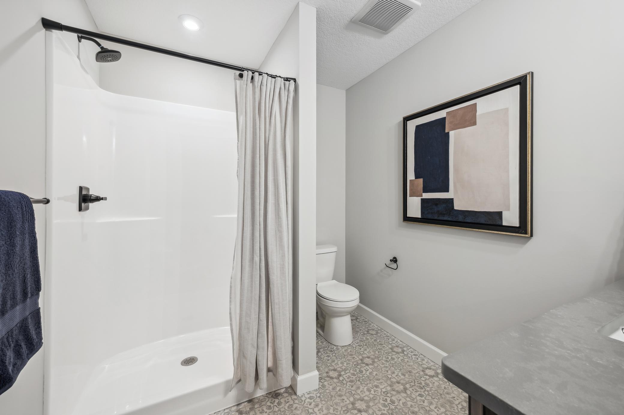 22. 3_4 Bathroom 2.jpg