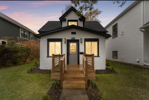 Photo for 4448 43RD Avenue S, Minneapolis, MN 55406 - listing #7050164 4448 43RD Avenue S, Minneapolis, MN 55406