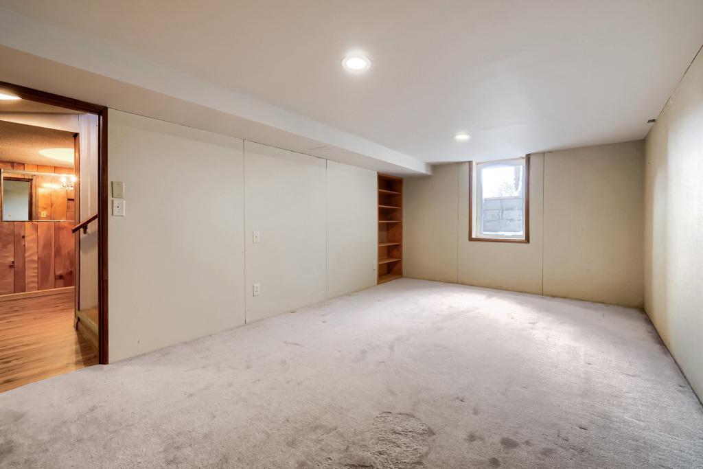 558 113th Ln NW - MLS Sized - 021 - 21 Bedroom.jpg