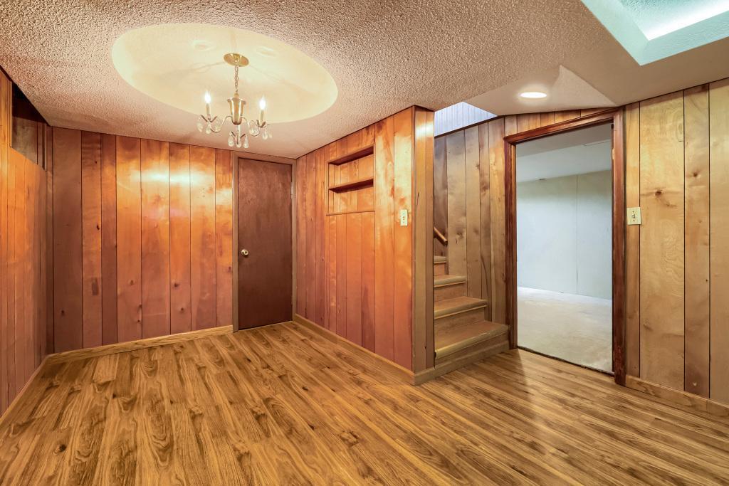 558 113th Ln NW - MLS Sized - 018 - 18 Family Room.jpg