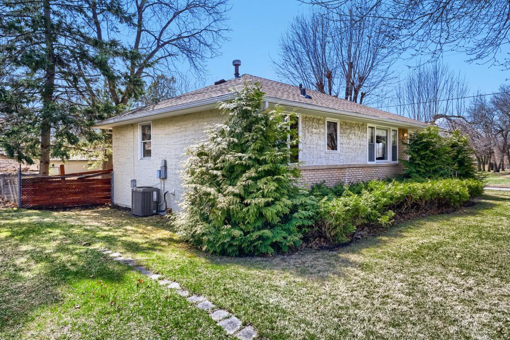 558 113th Ln NW - MLS Sized - 004 - 04 Exterior Front.jpg