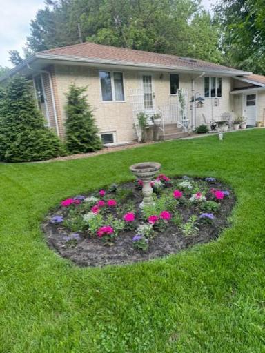 558 113th Lane NW, Minneapolis, MN 55448