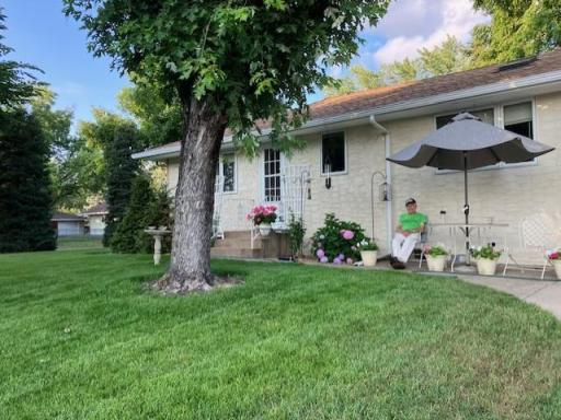 558 113th Lane NW, Minneapolis, MN 55448