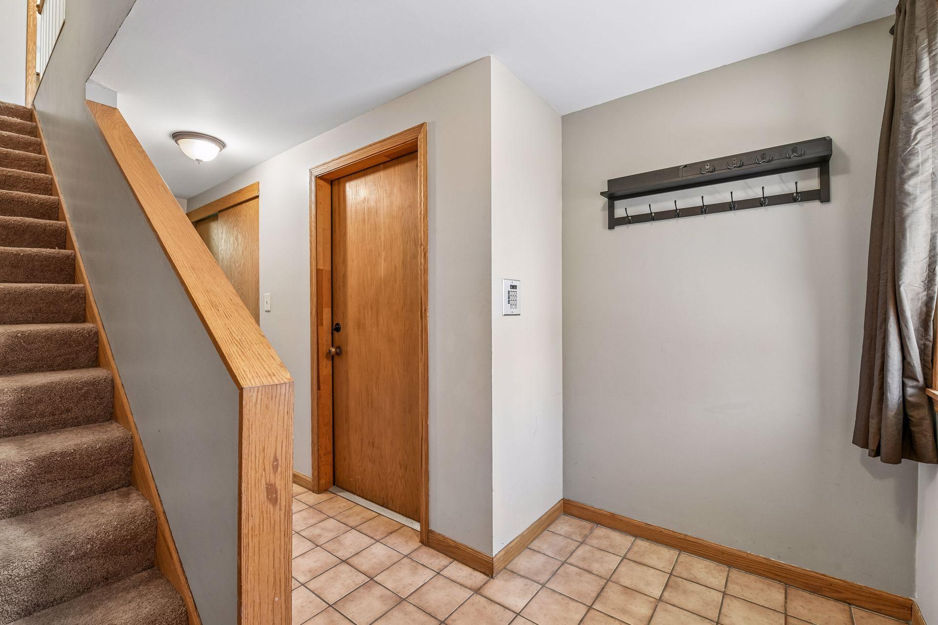 4943 Bayswater Road - Spacecrafting - 0004.jpg