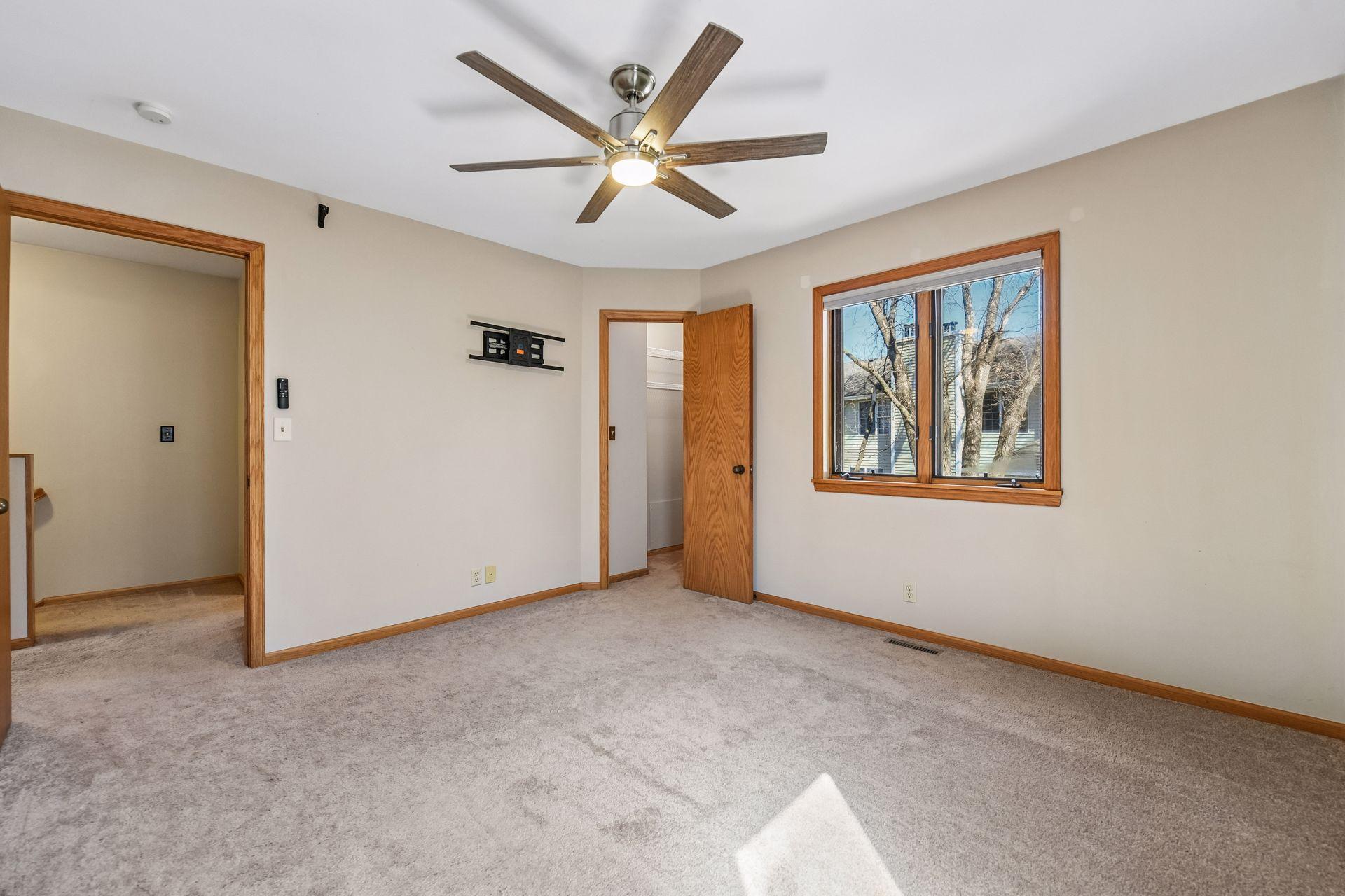 4943 Bayswater Road - Spacecrafting - 0028.jpg