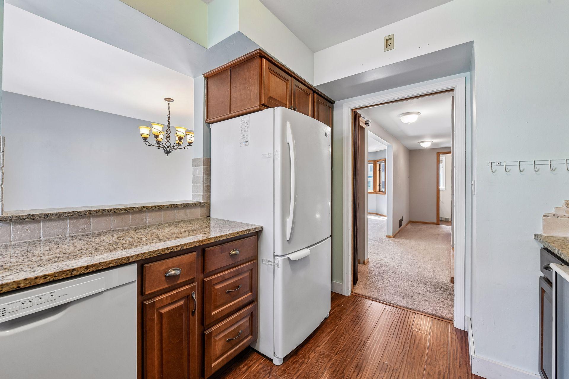 4943 Bayswater Road - Spacecrafting - 0016.jpg