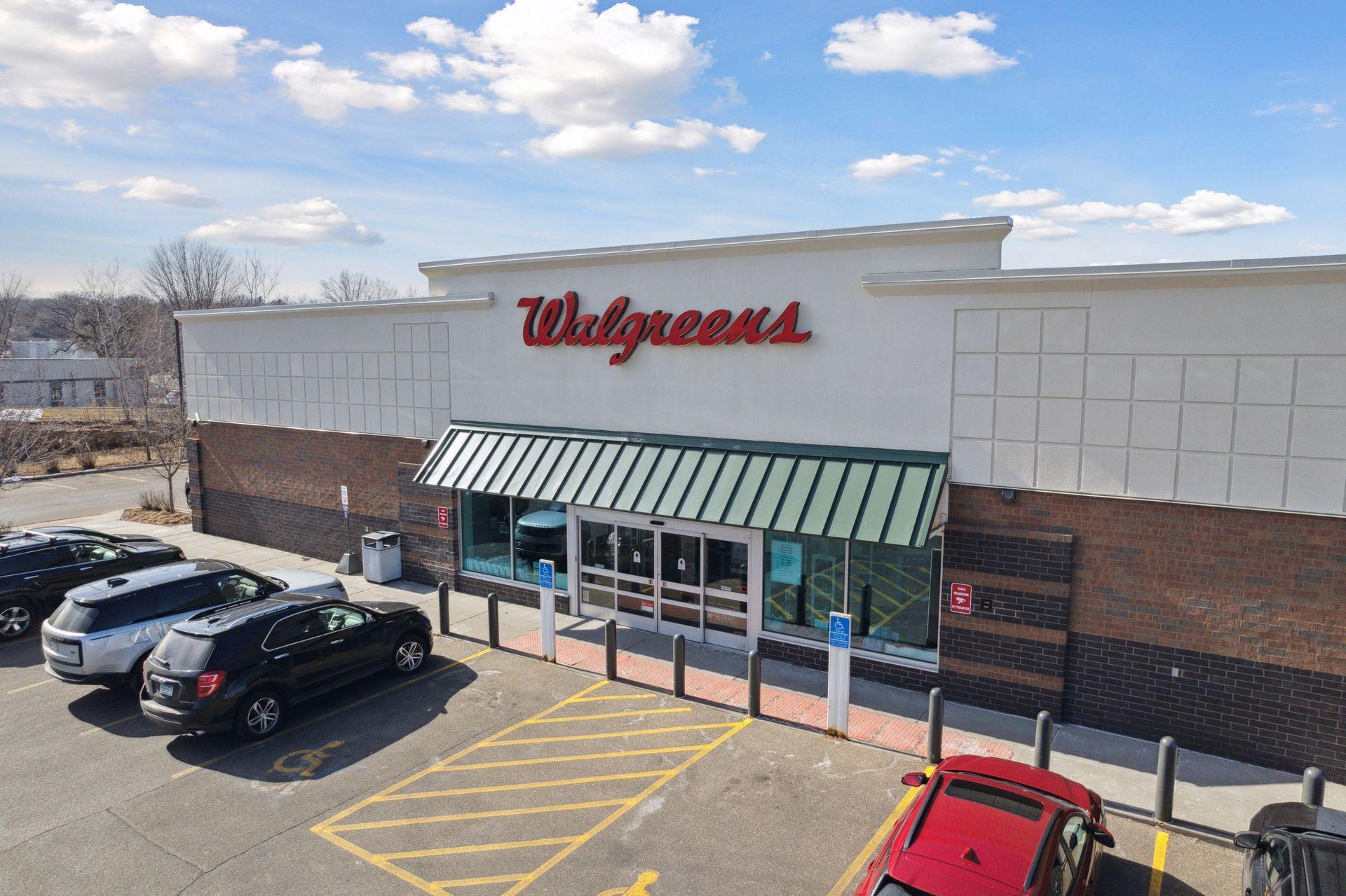 4943 Bayswater Road - Spacecrafting - 0042.jpg