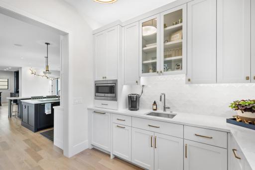 4889 E Lake Harriet Parkway, Minneapolis, MN 55419