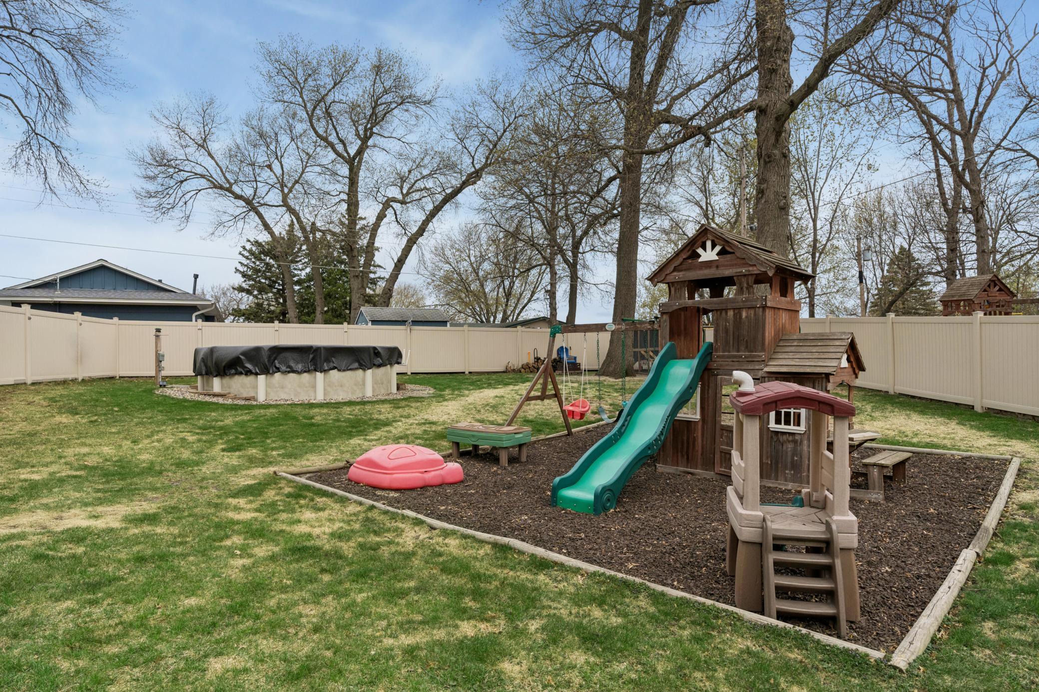 705 118th Avenue Northeast - Spacecrafting - 0047.jpg