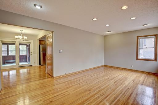 267 Hanska Court, Saint Paul, MN 55126