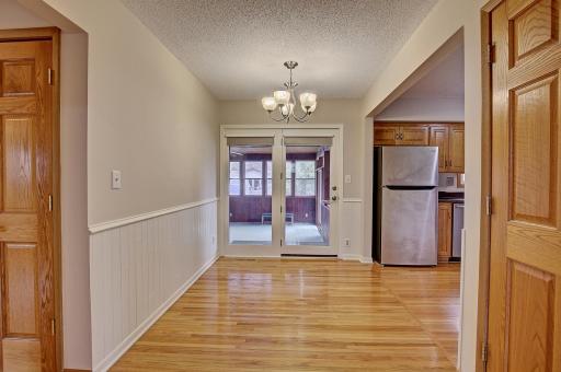 267 Hanska Court, Saint Paul, MN 55126