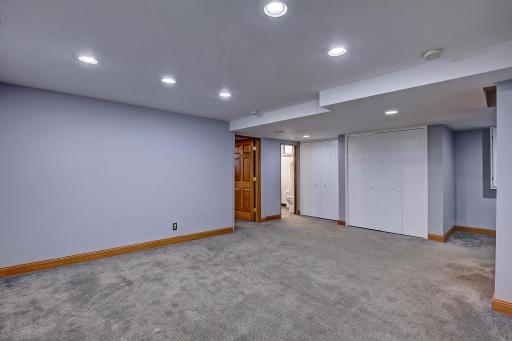 267 Hanska Court, Saint Paul, MN 55126
