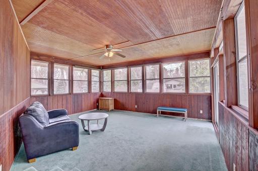 267 Hanska Court, Saint Paul, MN 55126