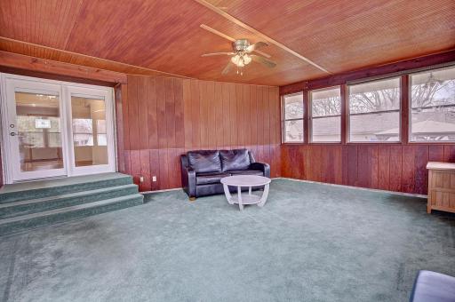 267 Hanska Court, Saint Paul, MN 55126