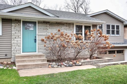 267 Hanska Court, Saint Paul, MN 55126