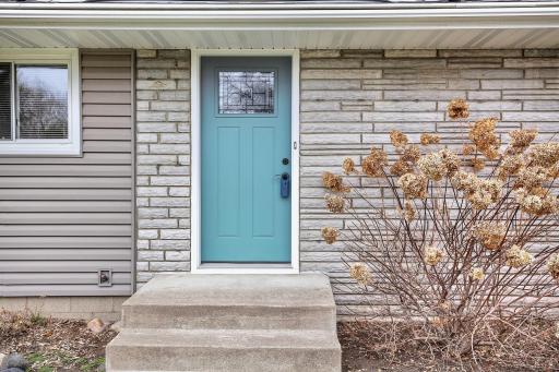 267 Hanska Court, Saint Paul, MN 55126