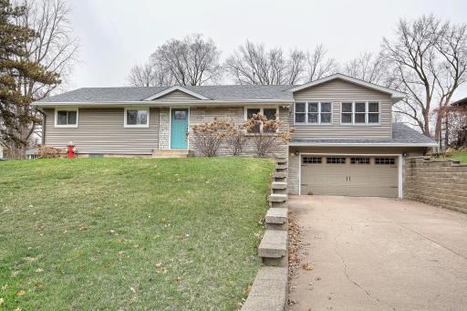 267 Hanska Court, Saint Paul, MN 55126