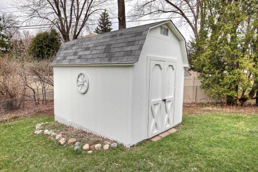 267 Hanska Court, Saint Paul, MN 55126