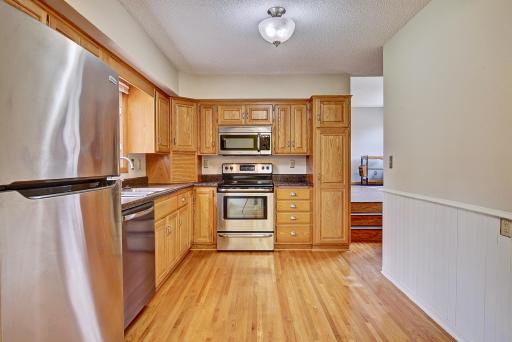 267 Hanska Court, Saint Paul, MN 55126