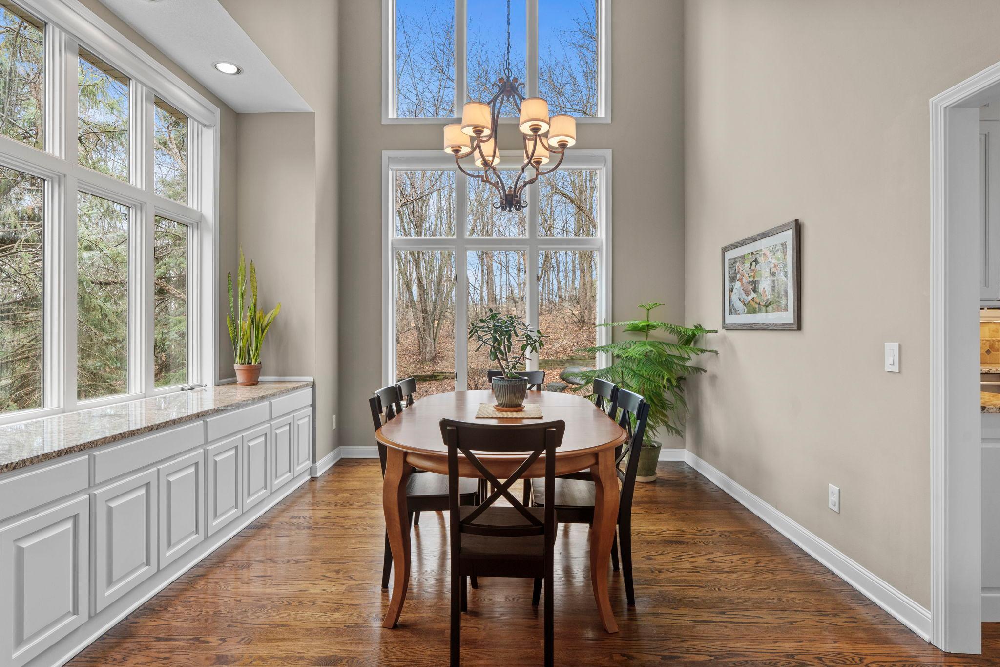 Amazing views of the private backyard