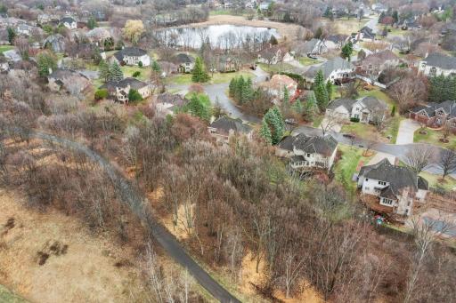 Located on a cul de sac with the trail to French regional park behind you