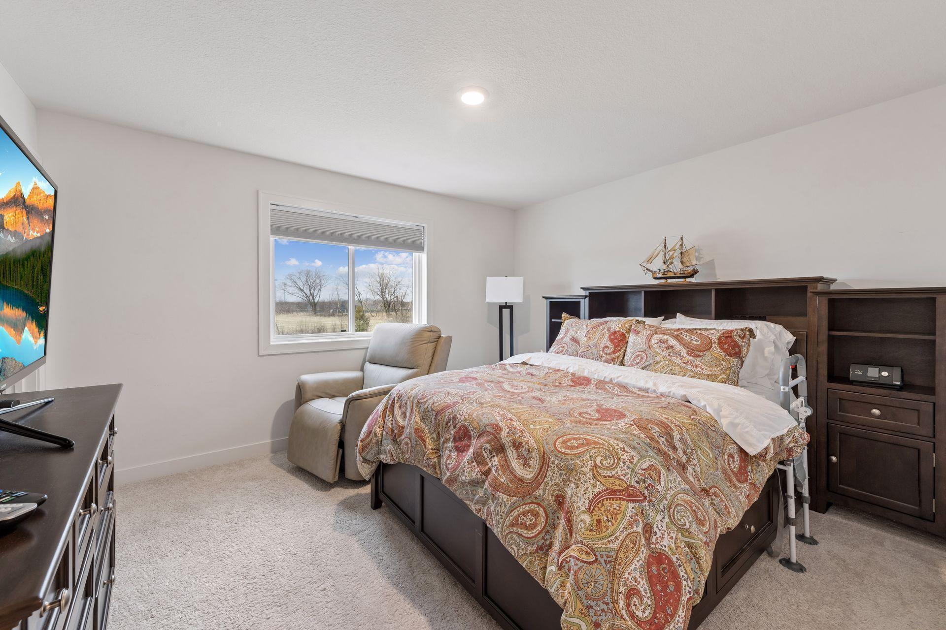 Fourth Bedroom W/ Ensuite Bathroom