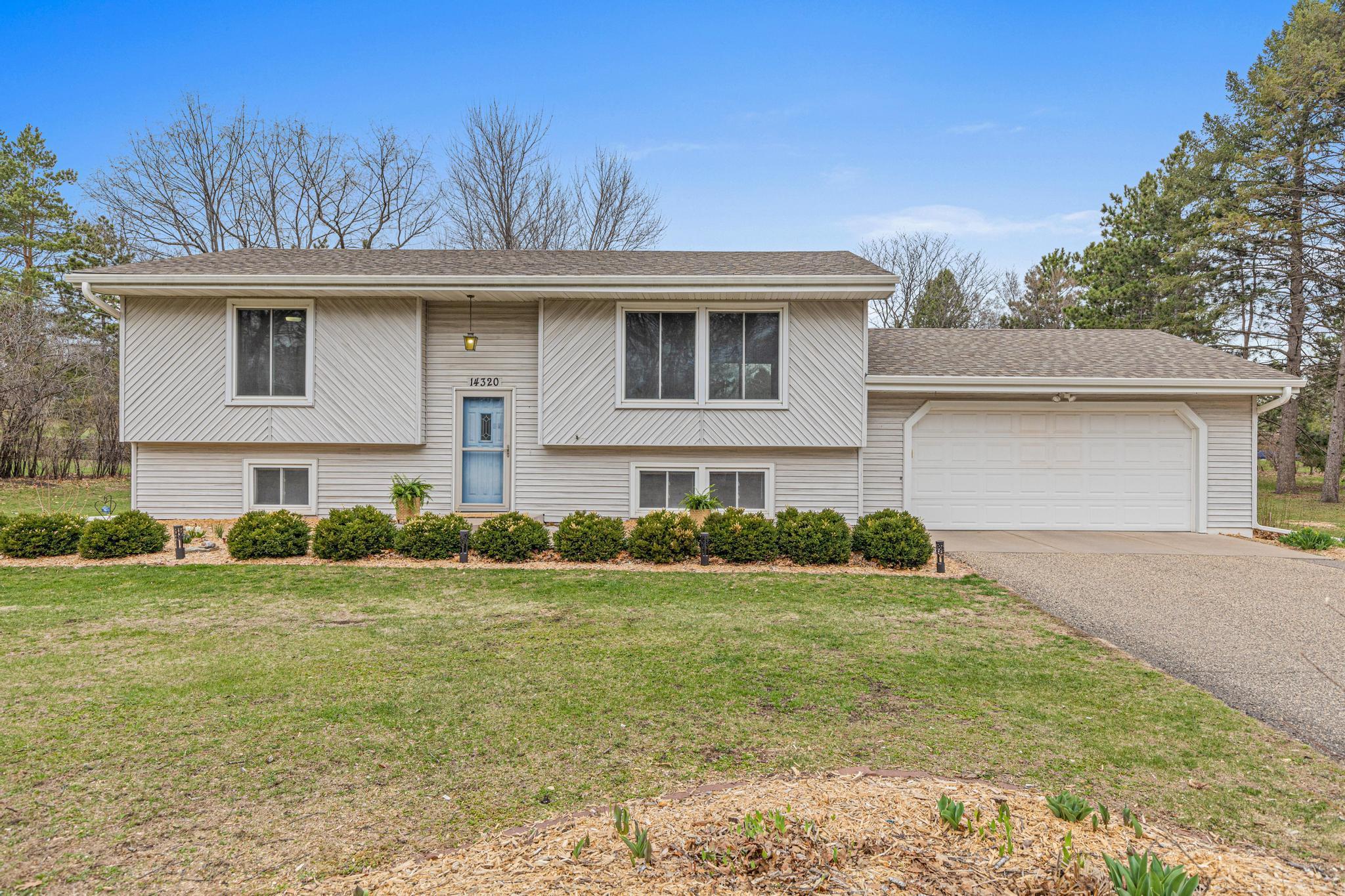 Welcome to 14320 13th Ave N!