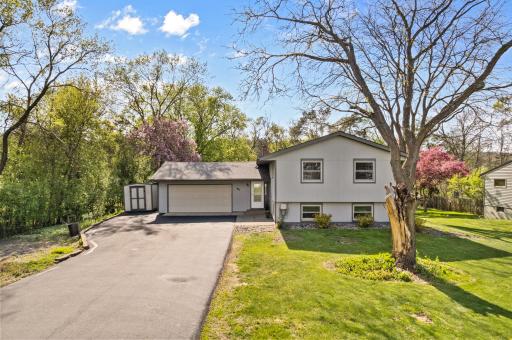 440 Queenan Avenue S, Lakeland, MN 55043