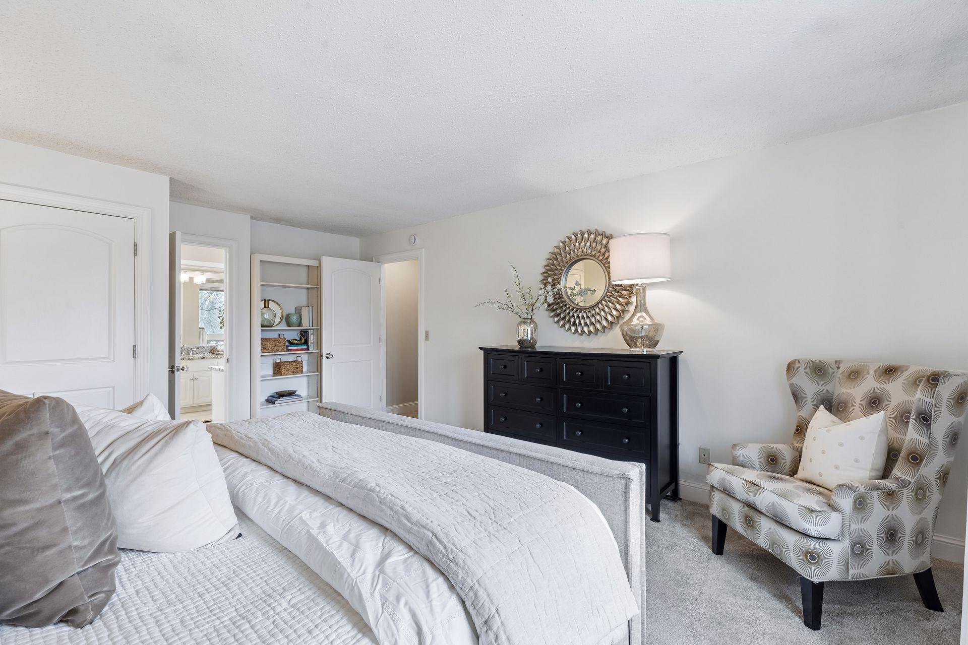 2850 Alvarado Lane North - Spacecrafting - 0035.jpg