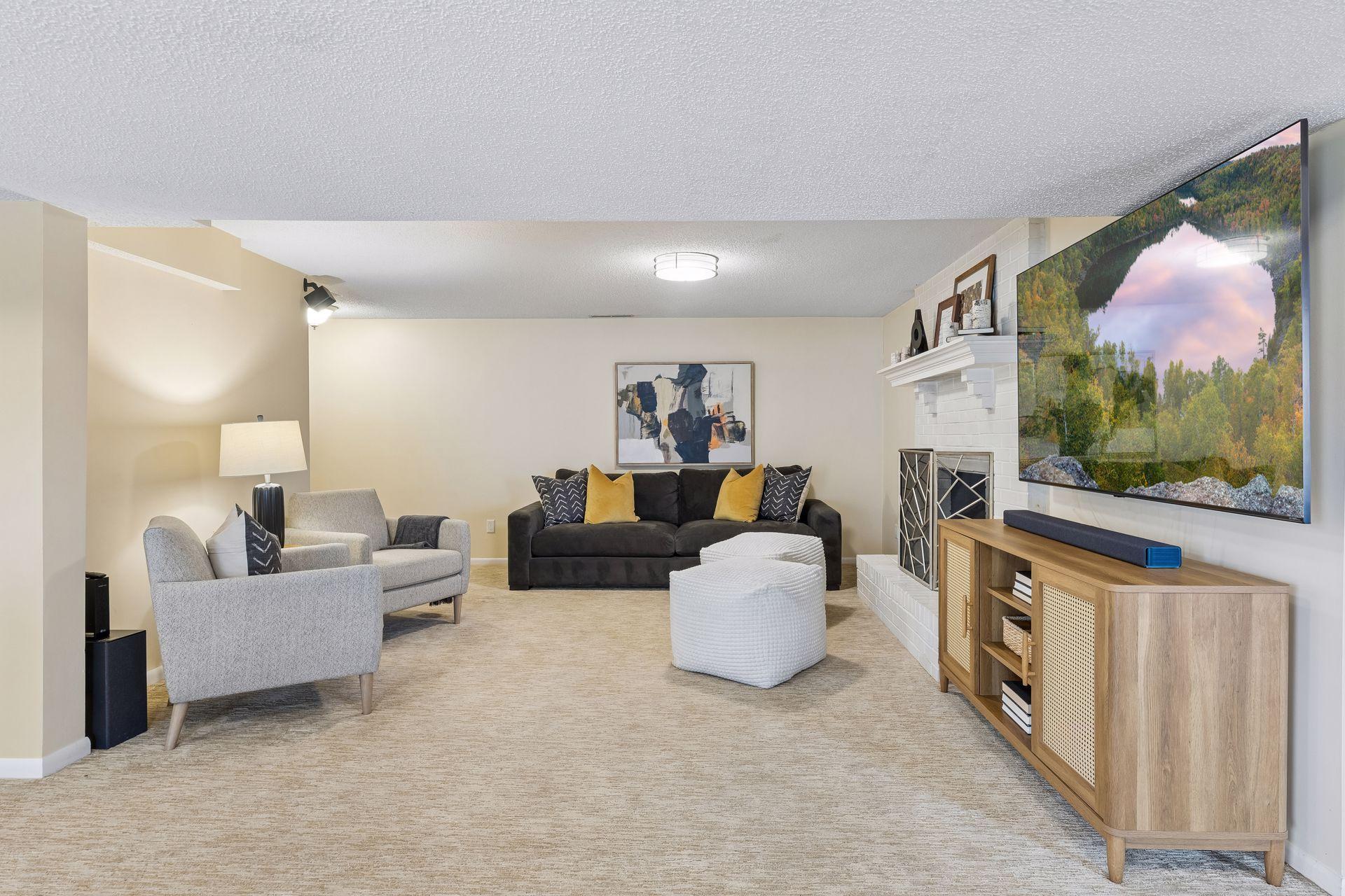 2850 Alvarado Lane North - Spacecrafting - 0050.jpg