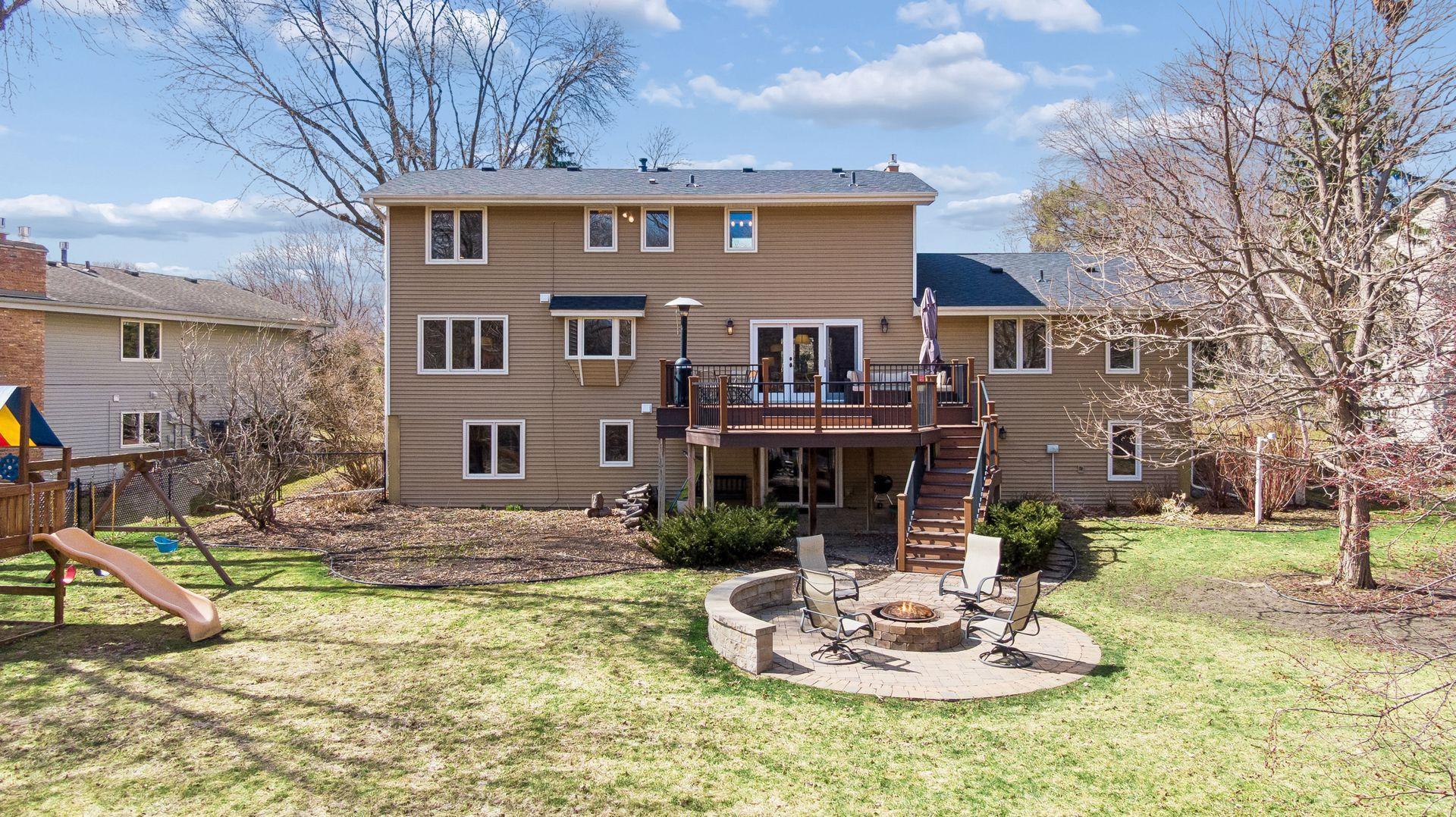 2850 Alvarado Lane North - Spacecrafting - 0002.jpg