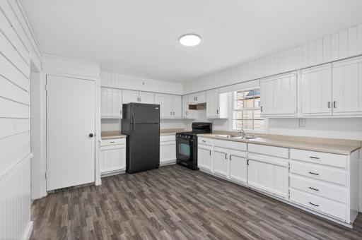 3224 Lake Lane, Saint Paul, MN 55112