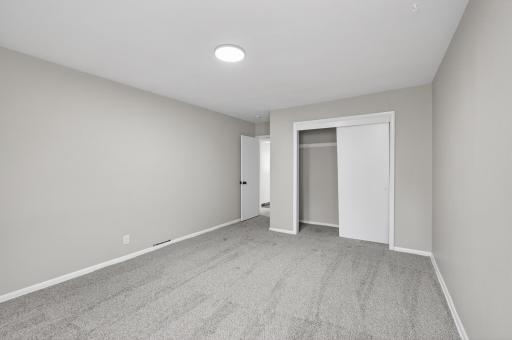 3224 Lake Lane, Saint Paul, MN 55112