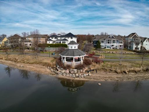 15561 Dunraven Drive, Apple Valley, MN 55124