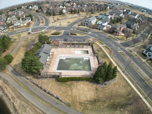 15561 Dunraven Drive, Apple Valley, MN 55124