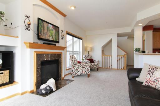 15561 Dunraven Drive, Apple Valley, MN 55124