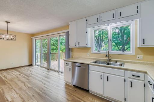 367 Foster St - Web Quality - 014 - 15 Kitchen 1 - Copy.jpg