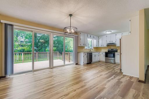 367 Foster St - Web Quality - 010 - 11 Dining Room 1 - Copy.jpg