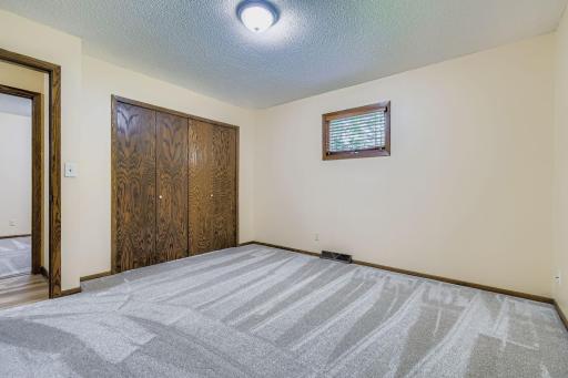 367 Foster St - Web Quality - 016 - 17 Primary Bedroom 1 - Copy.jpg