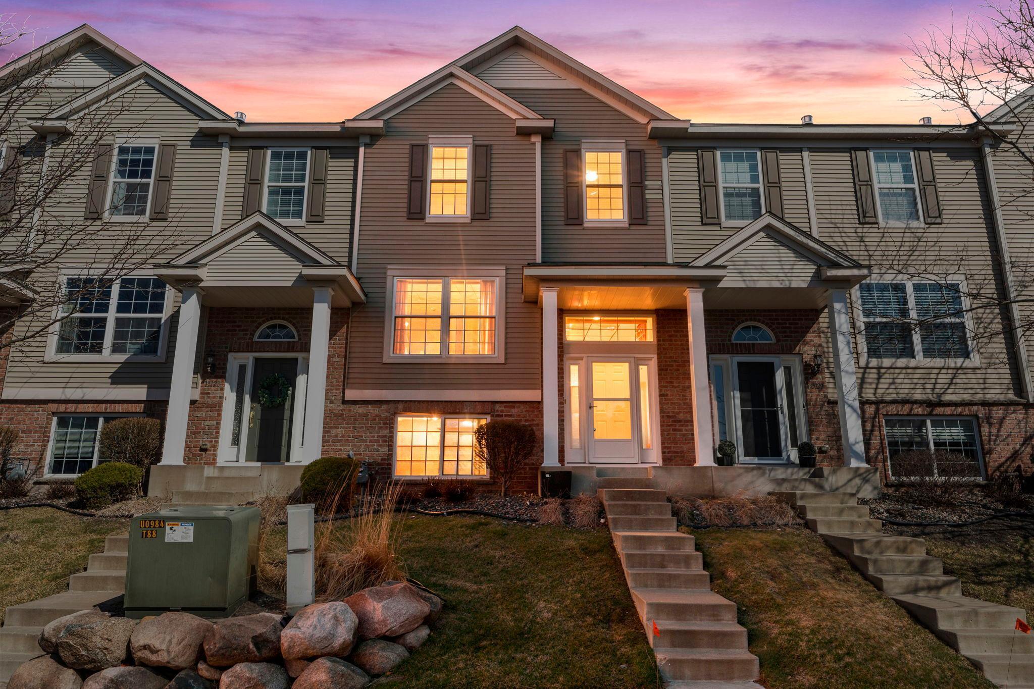 Welcome to 15124 French Dr N