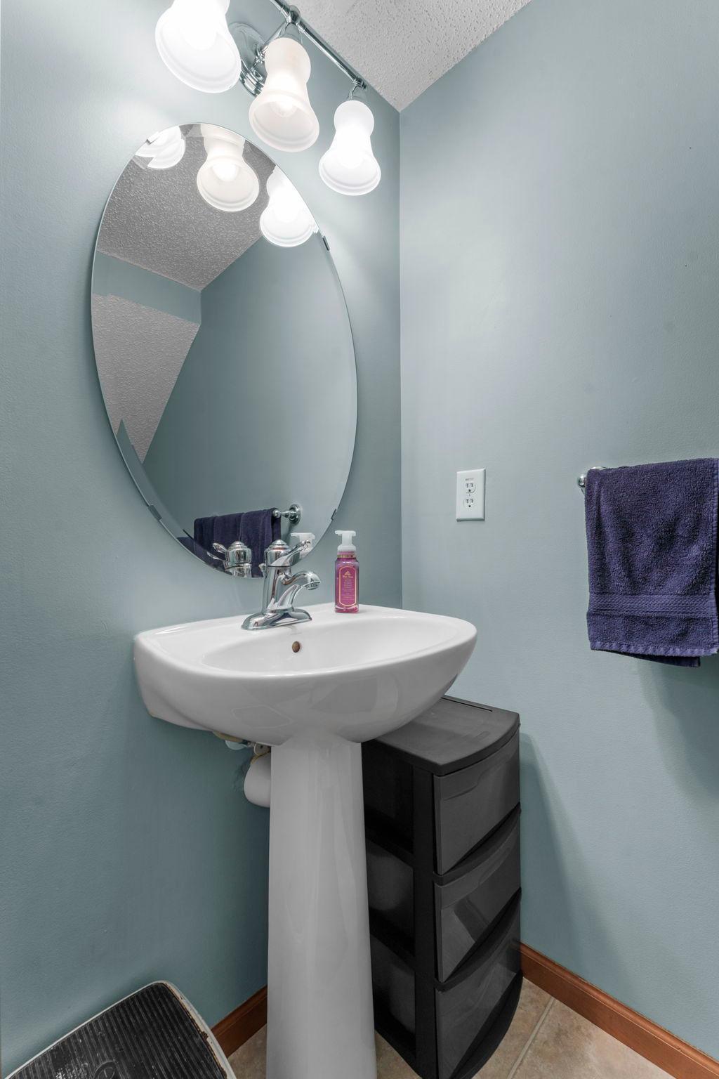 Main level half bath is very convenient!