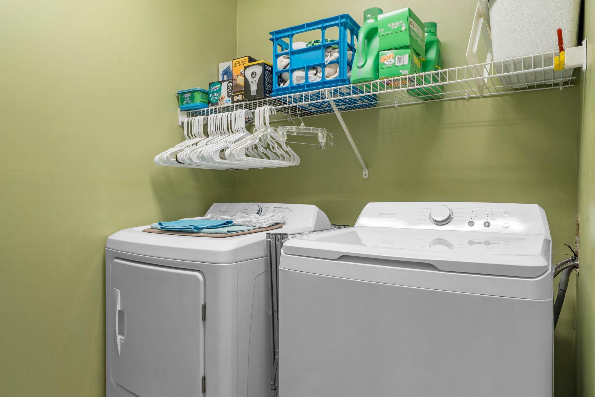 Conveniently located main floor laundry