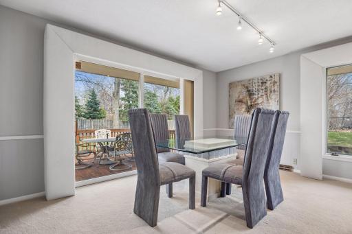 1566 Sumter Avenue N, Minneapolis, MN 55427