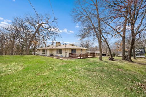 1566 Sumter Avenue N, Minneapolis, MN 55427