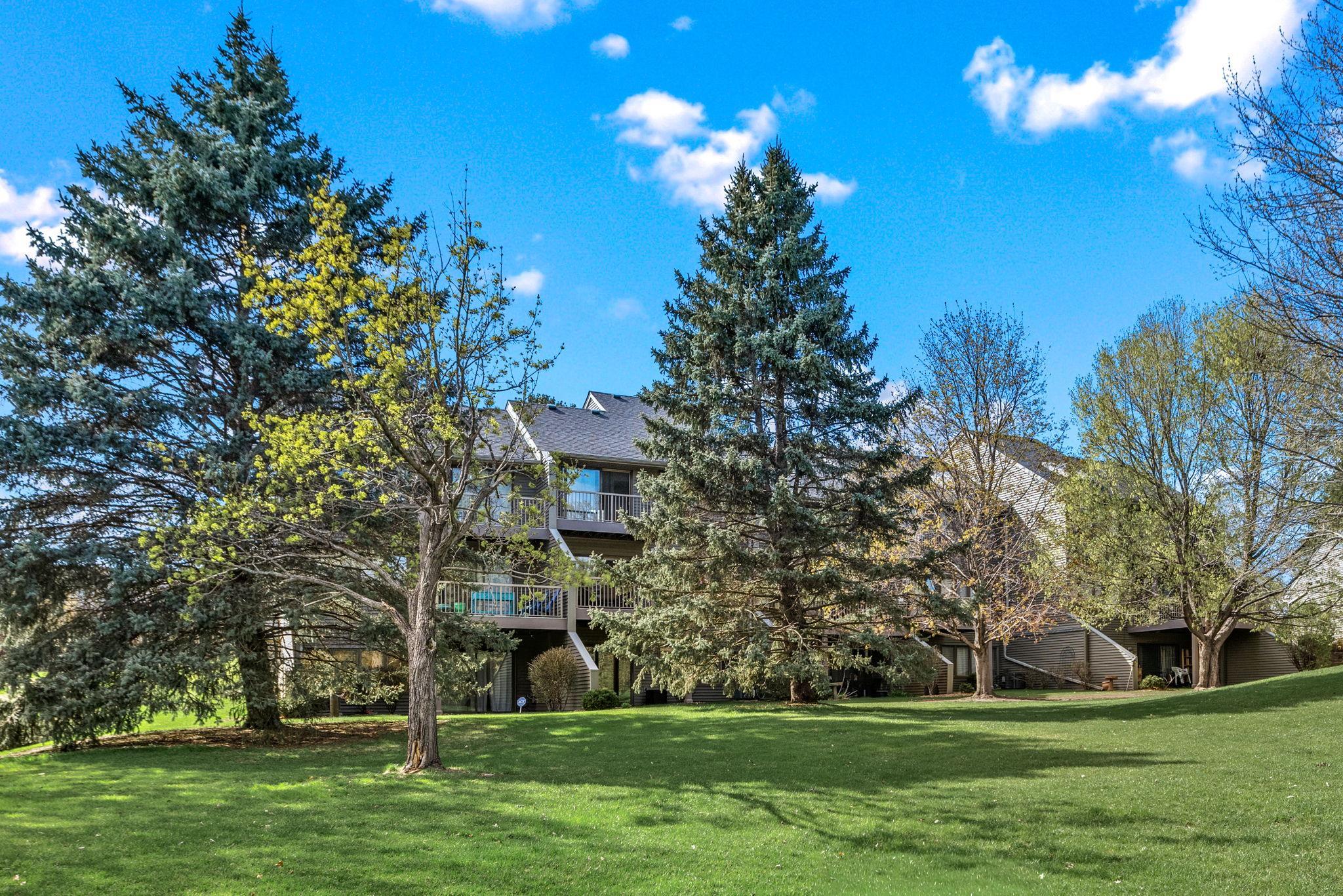 Tons of green space!