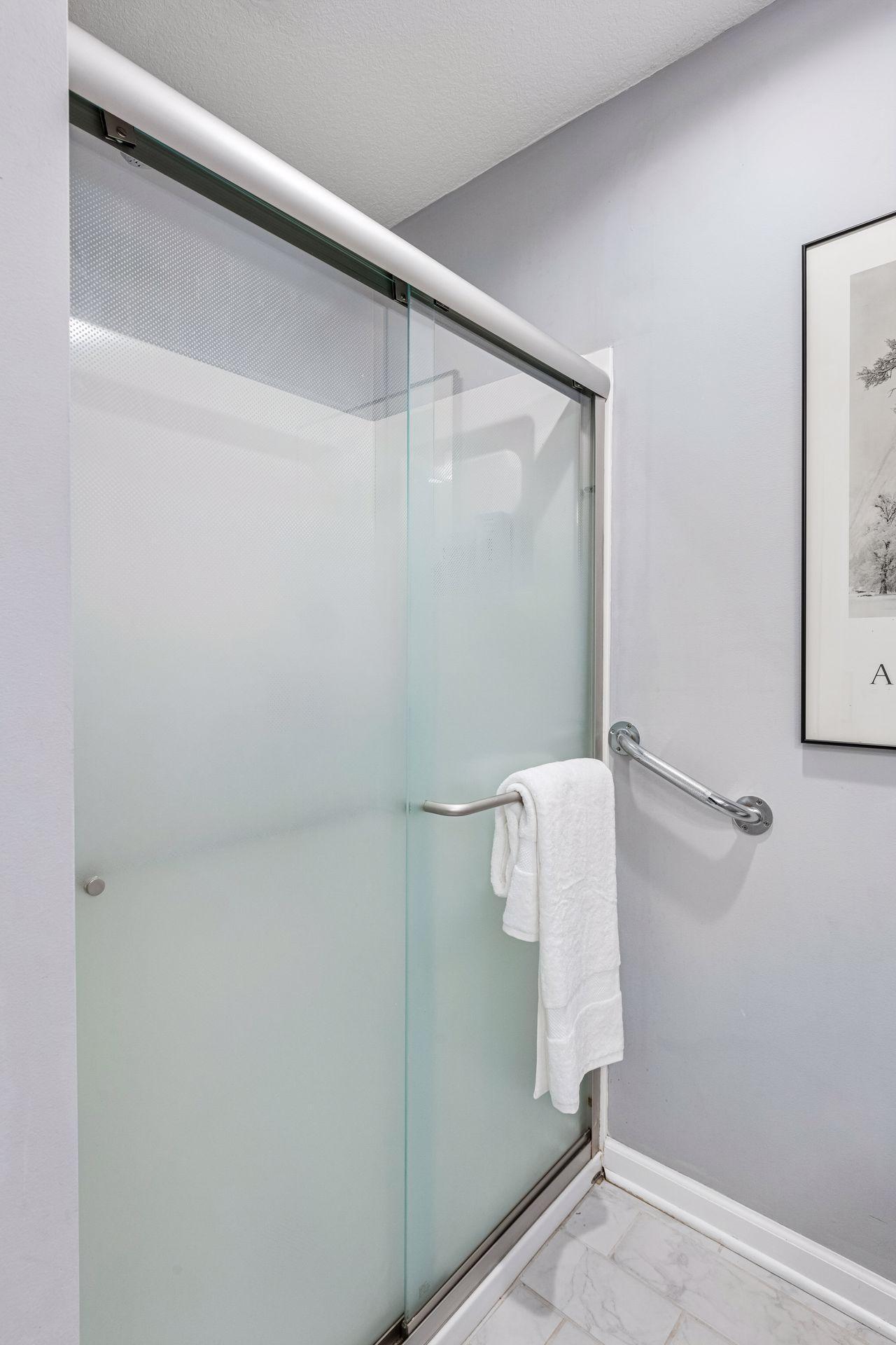 Upper level walk-in shower