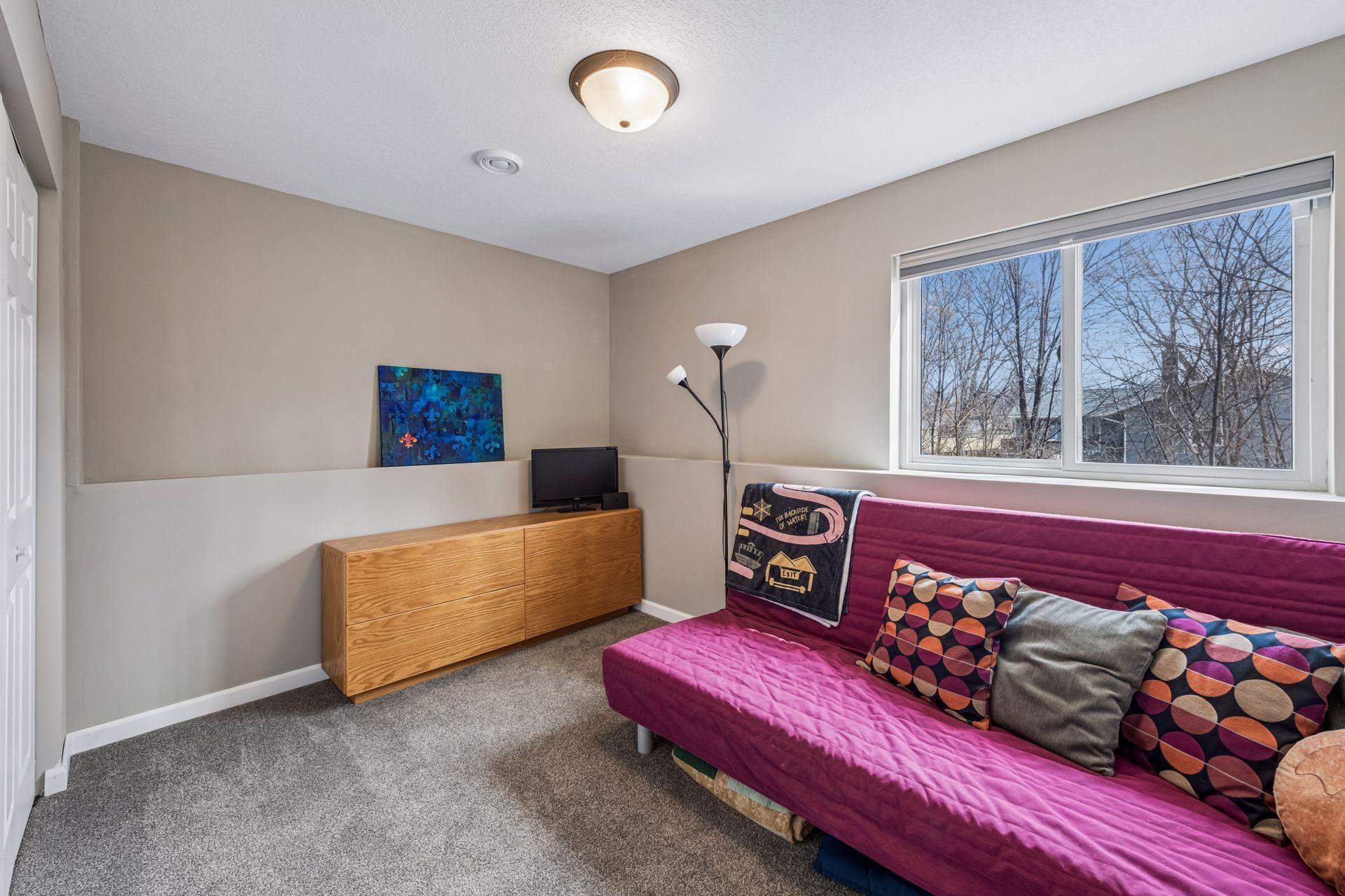 Lower level (bedroom 4)