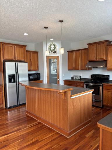 10111 Welcome Avenue N, Minneapolis, MN 55443