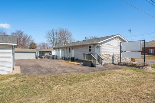 885 7th Street SW, Pine City, MN 55063