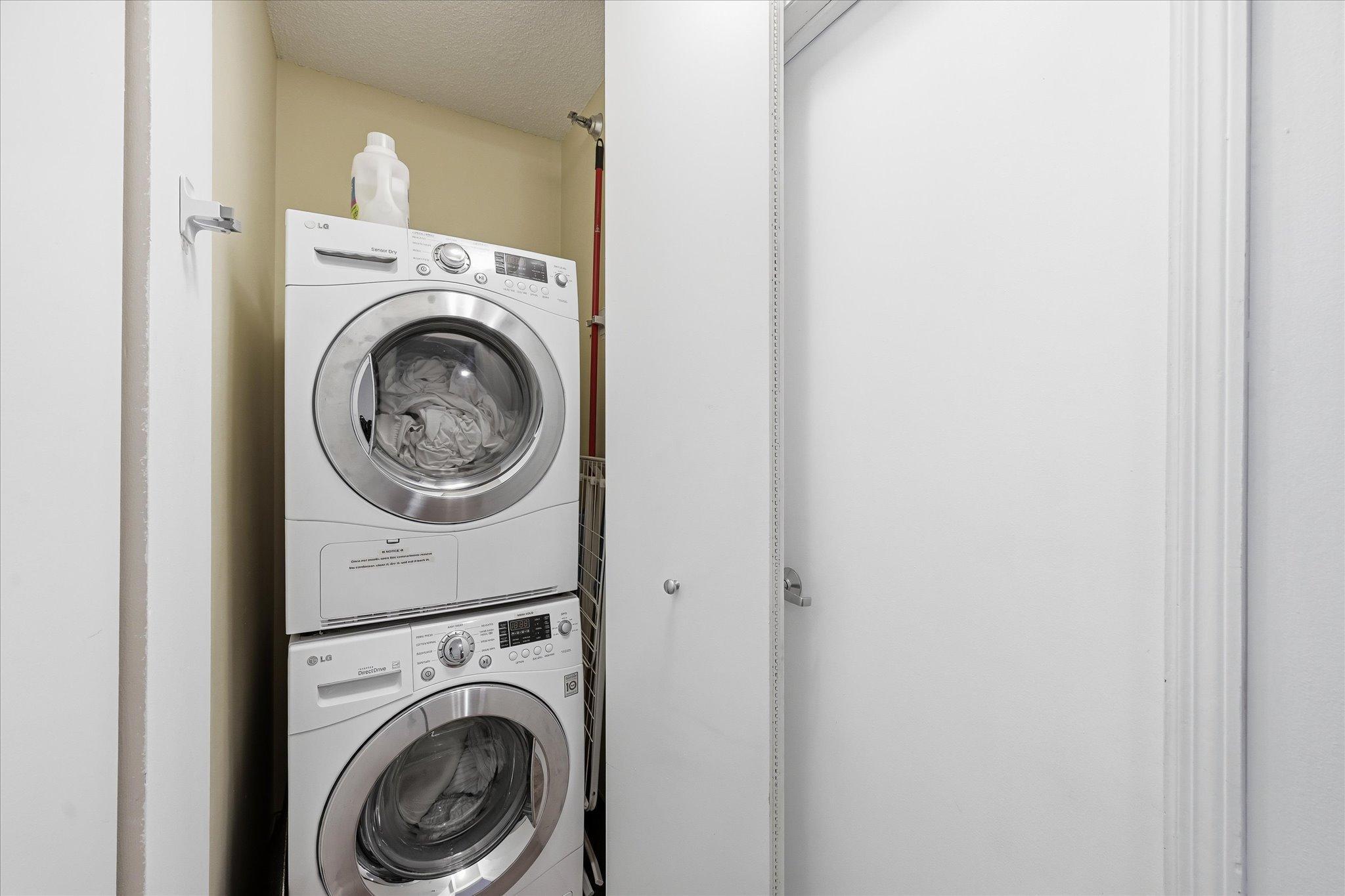 16-401 S 1st St Unit 203 [2955700]- 016.jpg